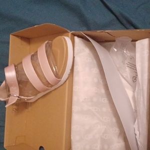 Slider slipers ugg soft pink size 4